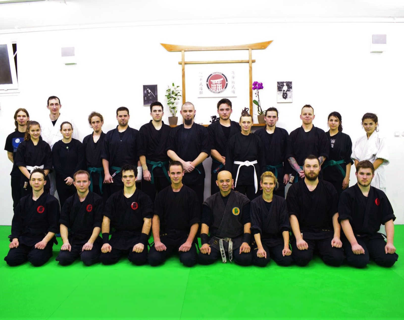 Pécs Harcművészet Önvédelem Küzdősport